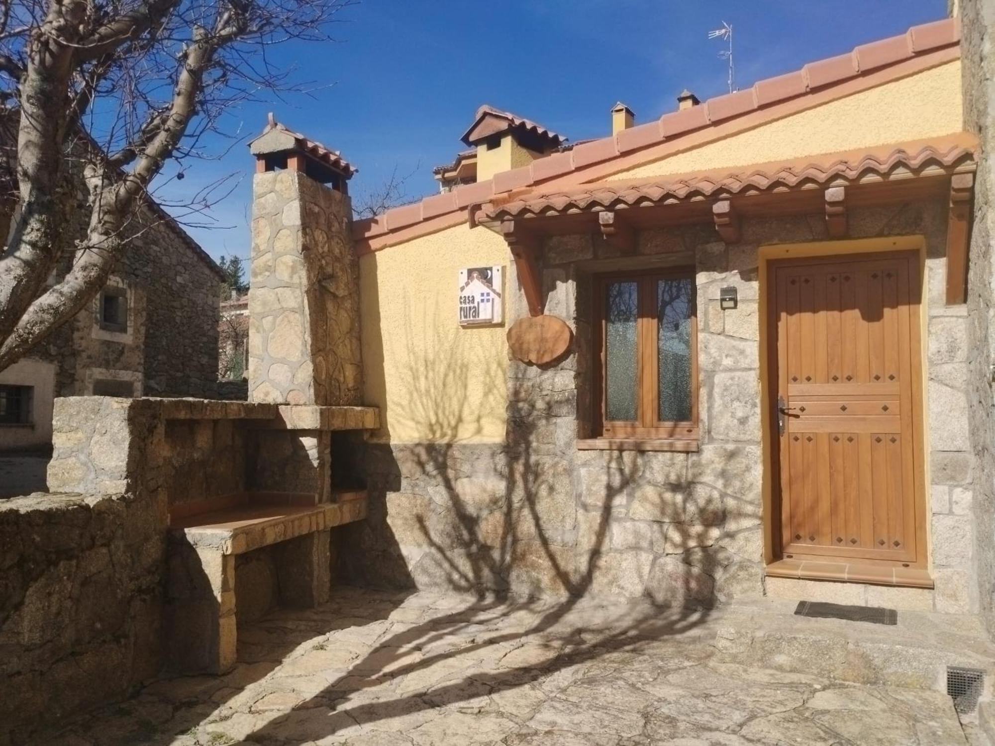 הוילה Barajas de Gredos Tinao De Gredos מראה חיצוני תמונה
